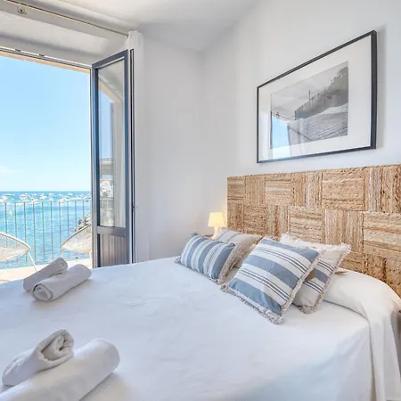 Exclusive Beach House Villa *